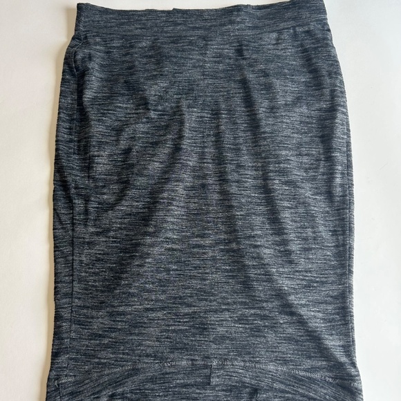 New Lululemon Grey Skirt size 6 - Picture 7 of 10